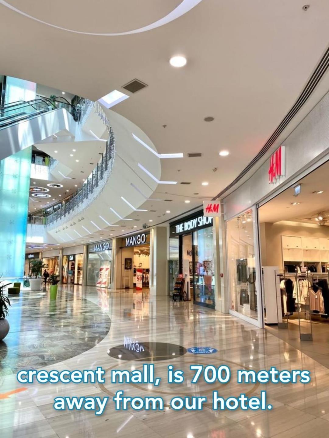 Ariva Center Hotel Xetai Baku Eksteriør billede